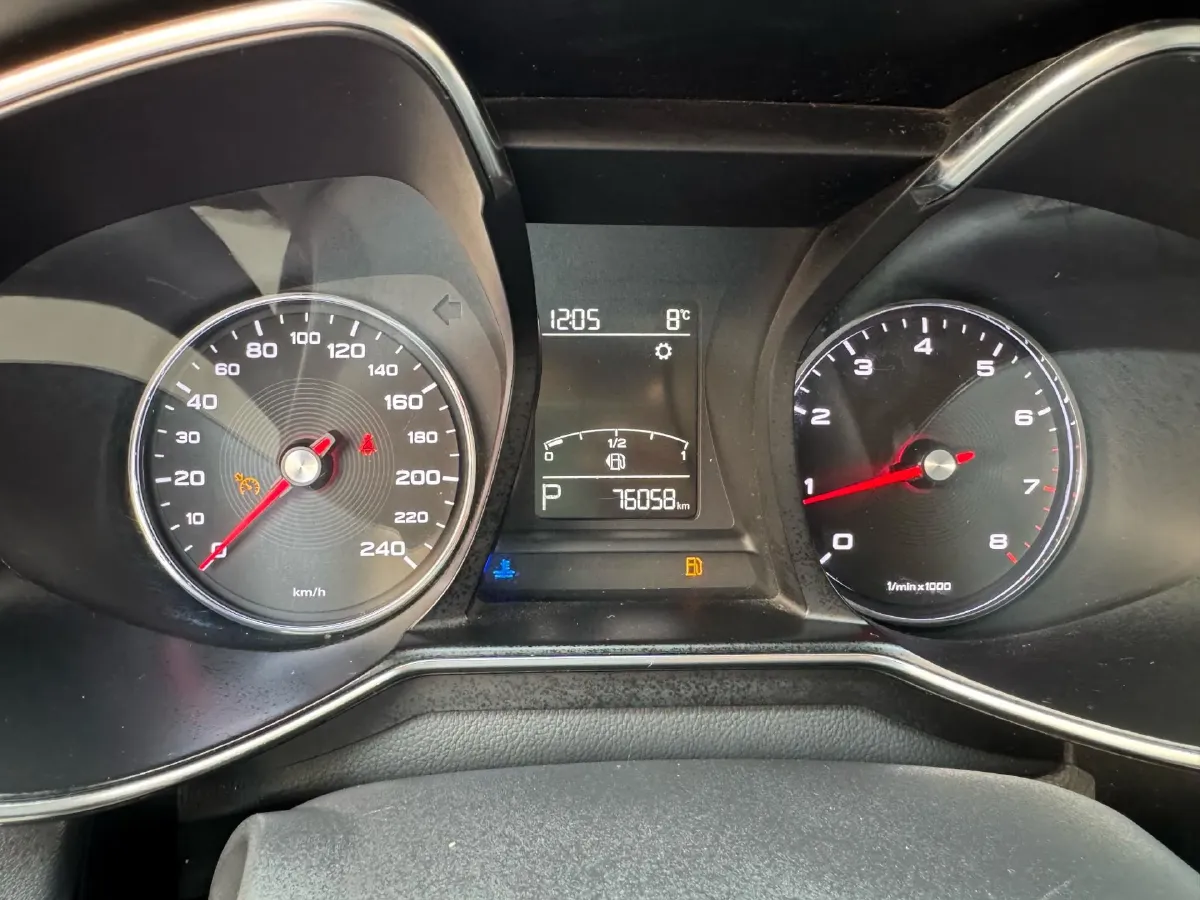 2017 MG MG6 1.5T 169HP L4 7DCT,autocango,china used car exporter,china ev exporter,chinese used car exporter,chinese used ev exporter