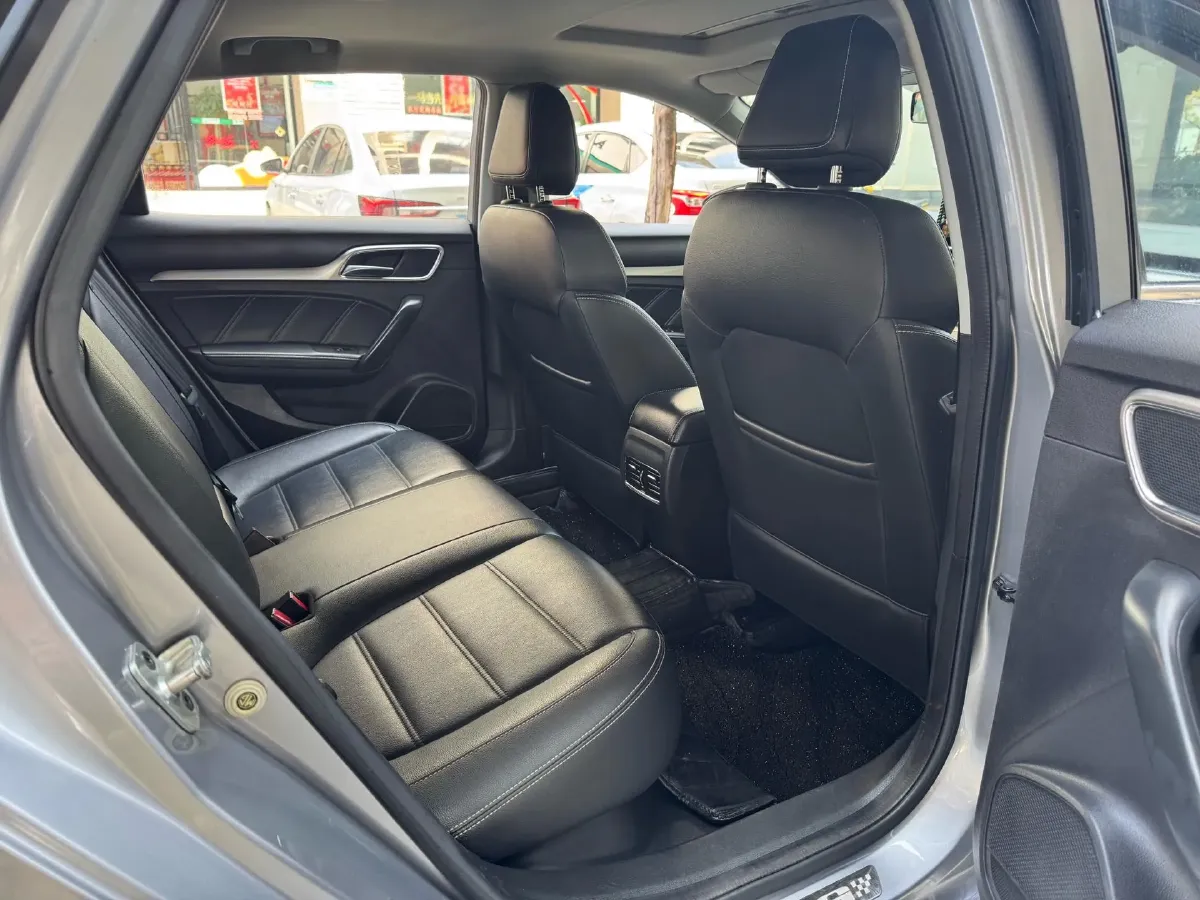 2017 MG MG6 1.5T 169HP L4 7DCT,autocango,china used car exporter,china ev exporter,chinese used car exporter,chinese used ev exporter