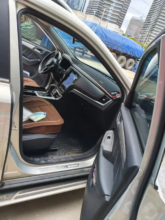 2019 Roewe RX5 1.5T 162HP L4 2AT PHEV 12KWH,autocango,china used car exporter,china ev exporter,chinese used car exporter,chinese used ev exporter