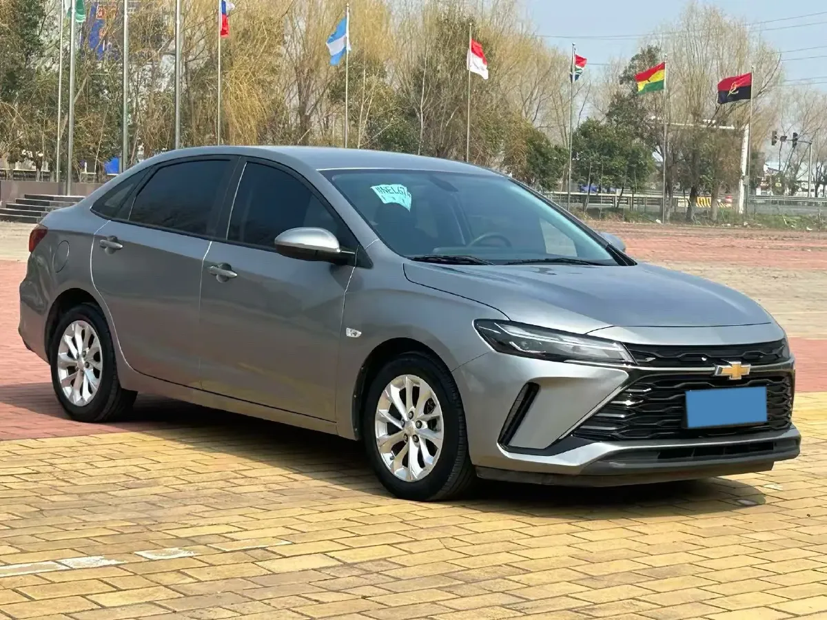 2024 Chevrolet Monza 1.5L 113HP L4 6DCT,autocango,china used car exporter,china ev exporter,chinese used car exporter,chinese used ev exporter