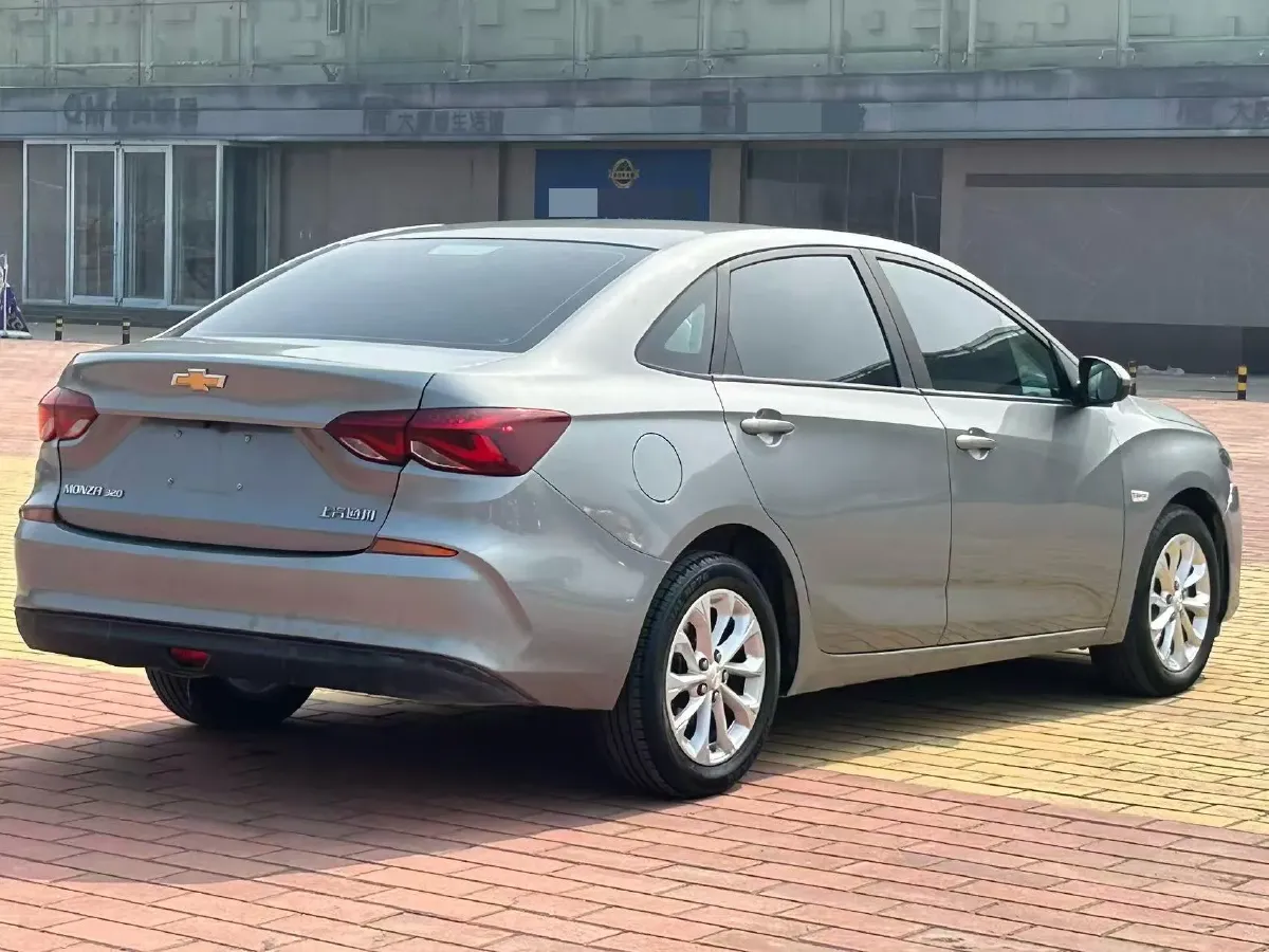 2024 Chevrolet Monza 1.5L 113HP L4 6DCT,autocango,china used car exporter,china ev exporter,chinese used car exporter,chinese used ev exporter
