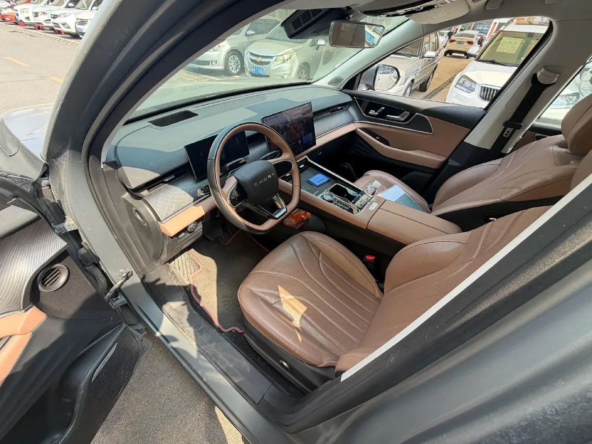 2024 Chery Tiggo8L 2.0T 254HP L4 8AT,autocango,china used car exporter,china ev exporter,chinese used car exporter,chinese used ev exporter