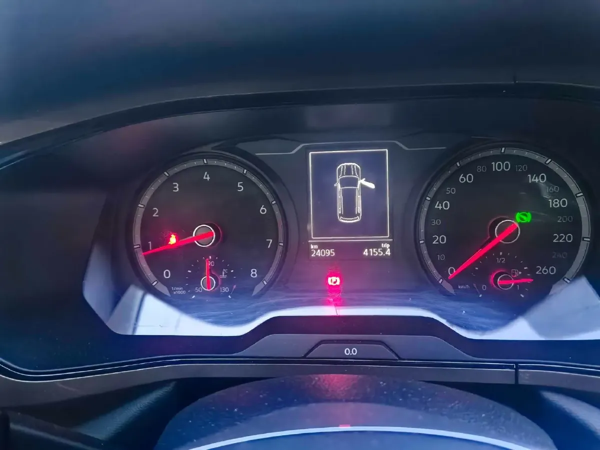 2021 Volkswagen Tharu 1.4T 150HP L4 7DCT,autocango,china used car exporter,china ev exporter,chinese used car exporter,chinese used ev exporter