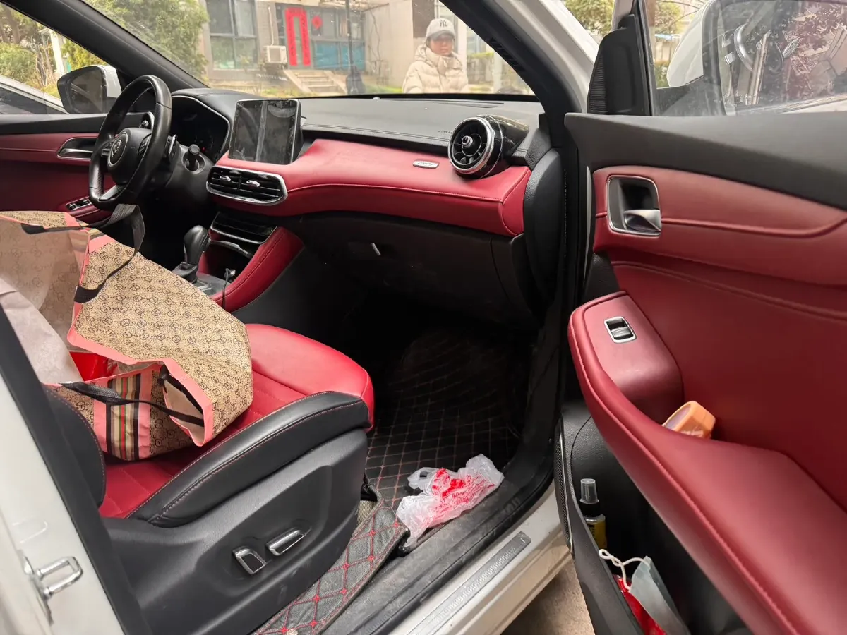 2019 MG HS 1.5T 169HP L4 7DCT,autocango,china used car exporter,china ev exporter,chinese used car exporter,chinese used ev exporter