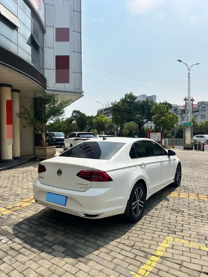 2021 Volkswagen Lamando 1.4T 150HP L4 7DCT,autocango,china used car exporter,china ev exporter,chinese used car exporter,chinese used ev exporter