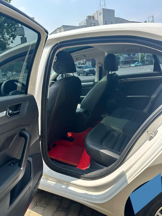 2021 Volkswagen Lamando 1.4T 150HP L4 7DCT,autocango,china used car exporter,china ev exporter,chinese used car exporter,chinese used ev exporter