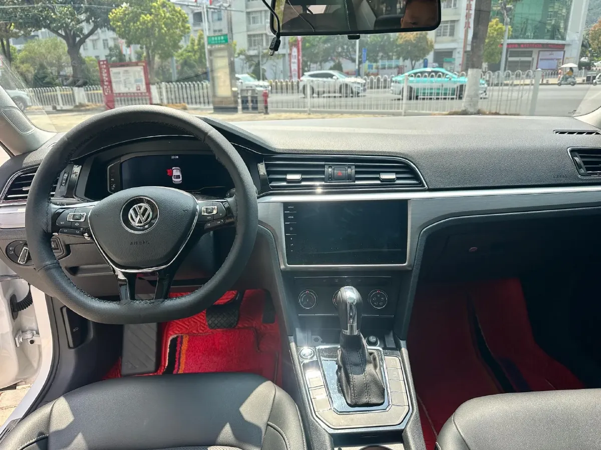 2021 Volkswagen Lamando 1.4T 150HP L4 7DCT,autocango,china used car exporter,china ev exporter,chinese used car exporter,chinese used ev exporter