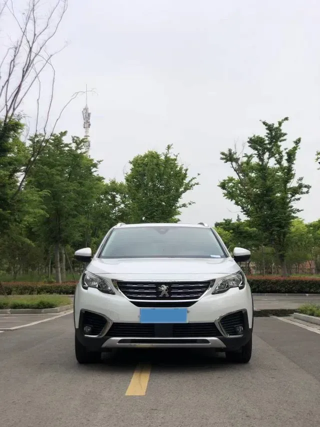 2017 Peugeot 5008 1.8T 204HP L4 6AT,autocango,china used car exporter,china ev exporter,chinese used car exporter,chinese used ev exporter