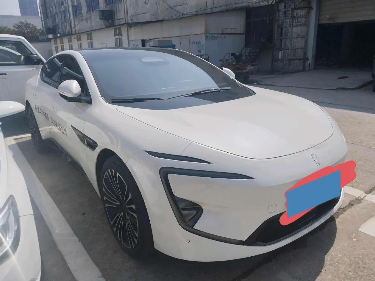 2025 Avatr 12 1.5T 156HP L4 REEV,autocango,china used car exporter,china ev exporter,chinese used car exporter,chinese used ev exporter