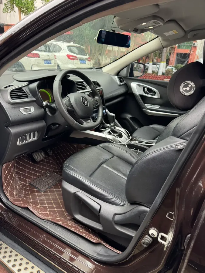2017 Renault Kadjar 2.0L 150HP L4 CVT,autocango,china used car exporter,china ev exporter,chinese used car exporter,chinese used ev exporter