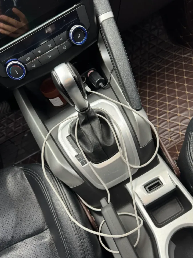 2017 Renault Kadjar 2.0L 150HP L4 CVT,autocango,china used car exporter,china ev exporter,chinese used car exporter,chinese used ev exporter