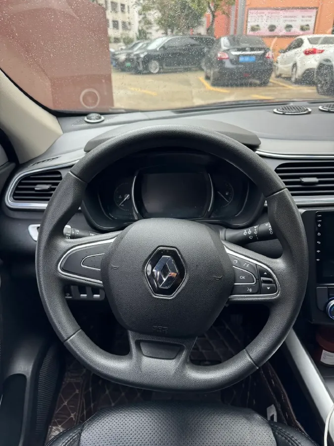 2017 Renault Kadjar 2.0L 150HP L4 CVT,autocango,china used car exporter,china ev exporter,chinese used car exporter,chinese used ev exporter