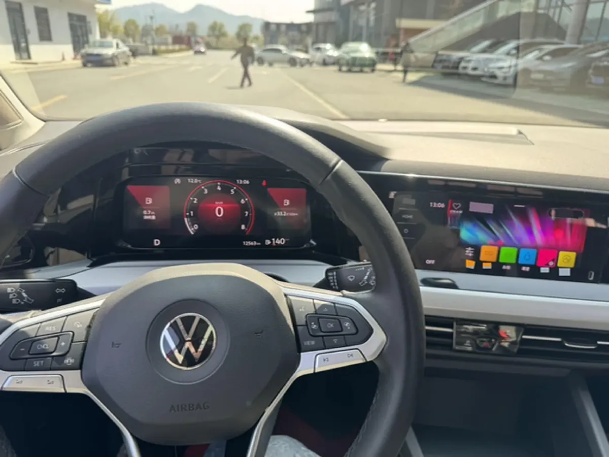 2021 Volkswagen Golf 1.4T 150HP L4 7DCT,autocango,china used car exporter,china ev exporter,chinese used car exporter,chinese used ev exporter