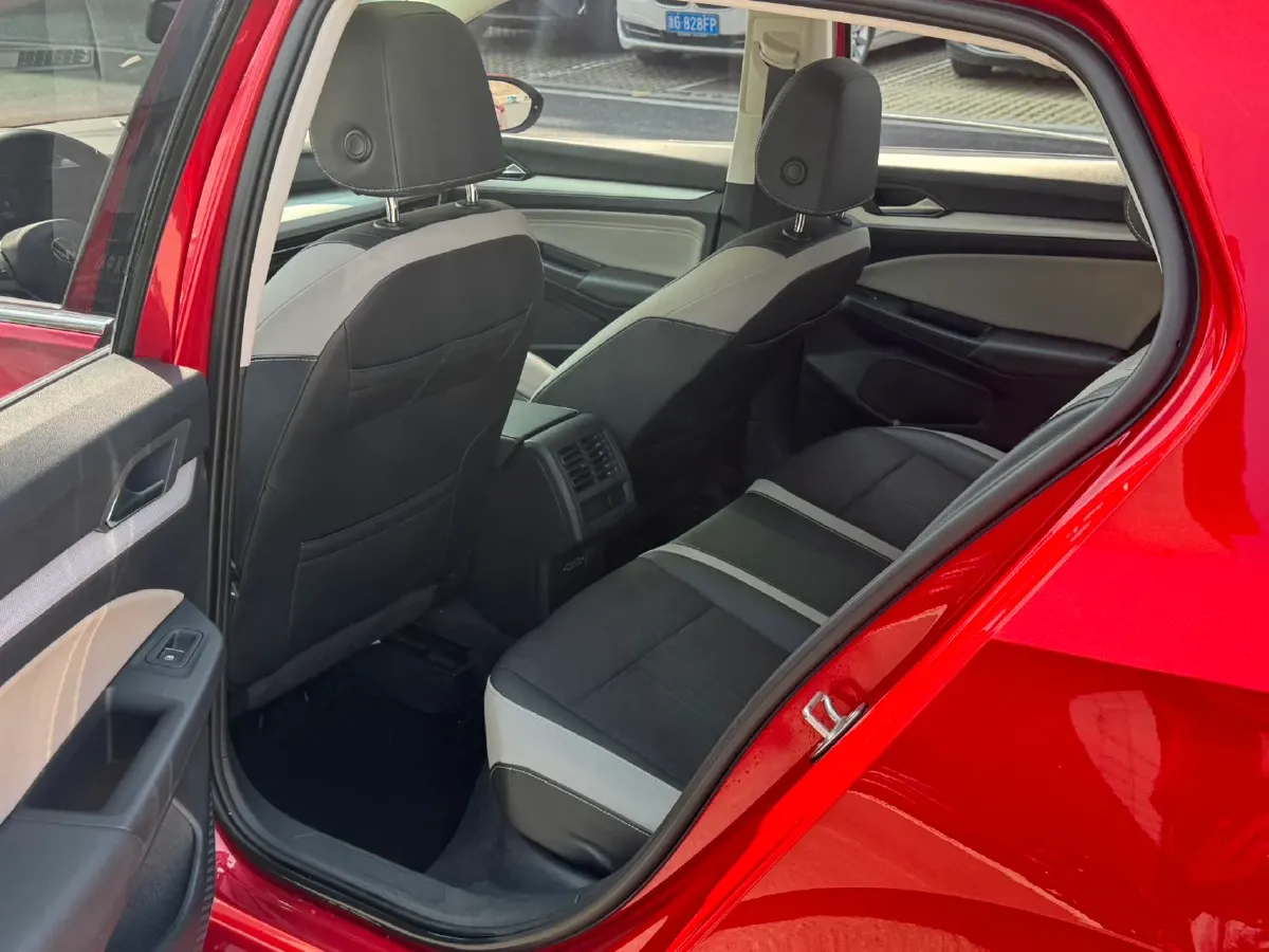 2021 Volkswagen Golf 1.4T 150HP L4 7DCT,autocango,china used car exporter,china ev exporter,chinese used car exporter,chinese used ev exporter