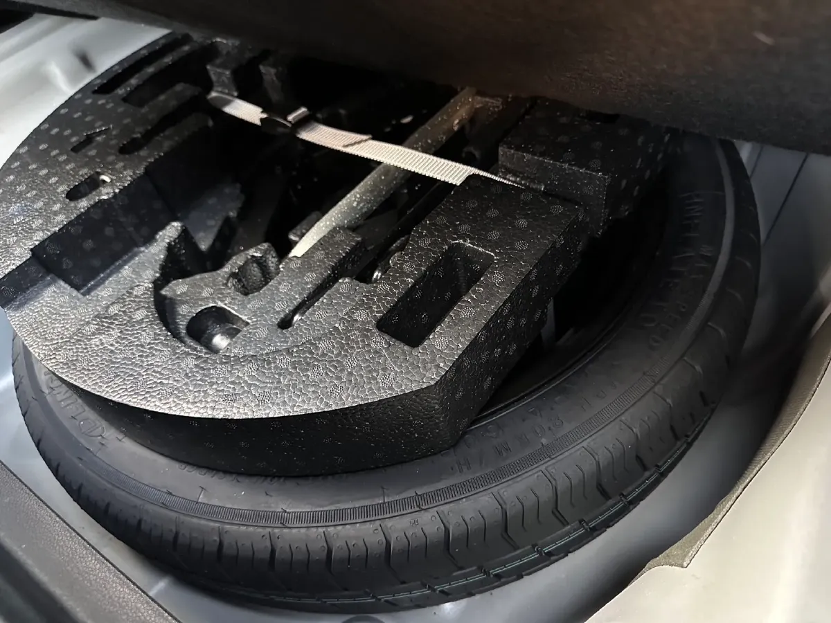 2019 Skoda Superb 2.0T 186HP L4 7DCT,autocango,china used car exporter,china ev exporter,chinese used car exporter,chinese used ev exporter