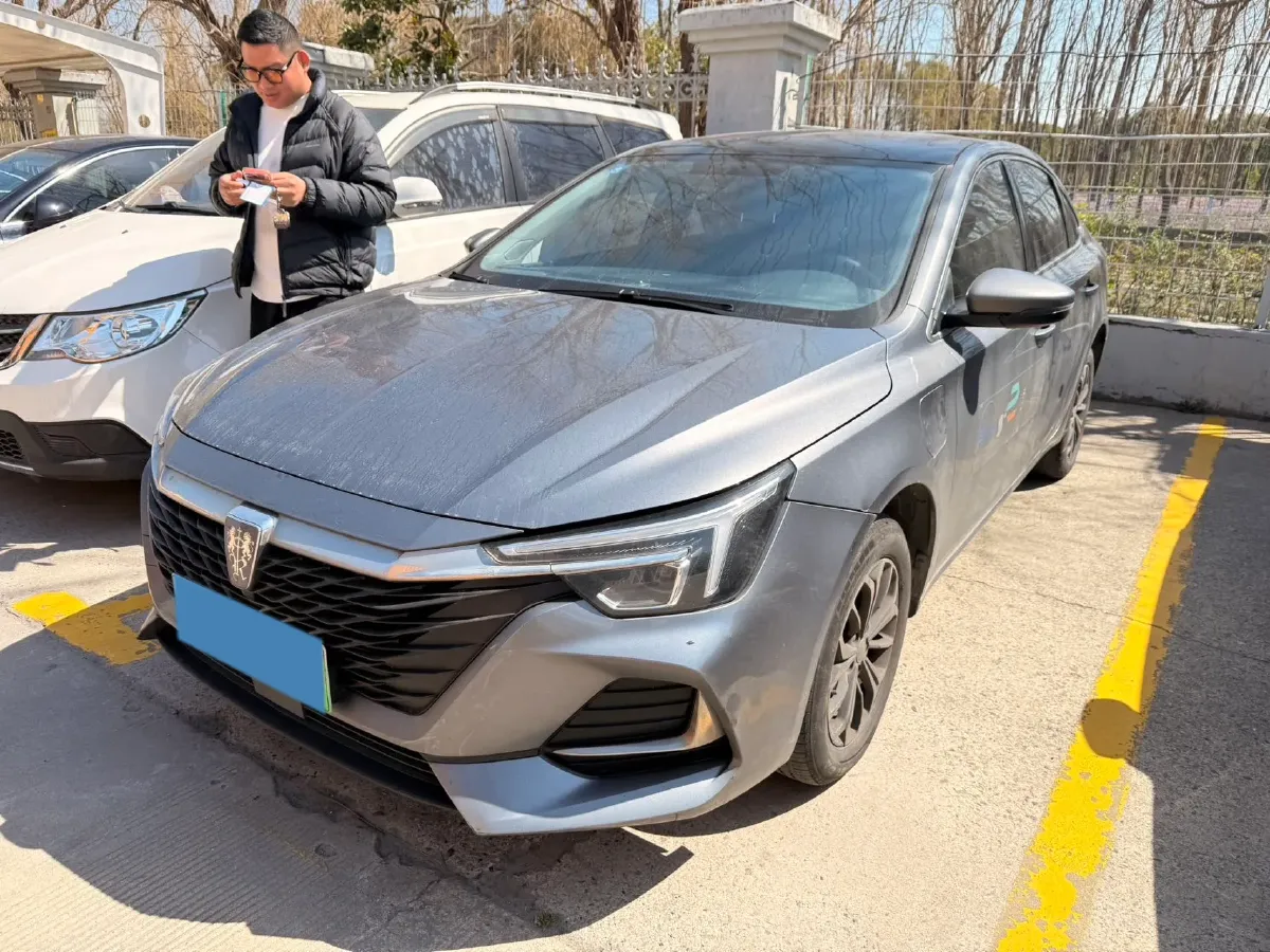 2022 Roewe RX5 eMAX 1.5T 169HP L4 AMT PHEV 16.6KWH,autocango,china used car exporter,china ev exporter,chinese used car exporter,chinese used ev exporter