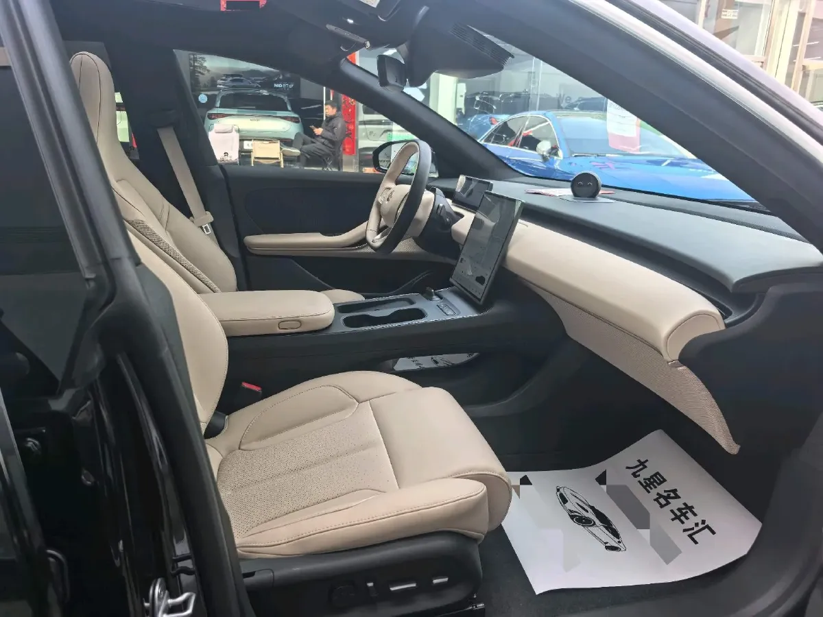 2024 NIO ET5T BEV 75KWH,autocango,china used car exporter,china ev exporter,chinese used car exporter,chinese used ev exporter