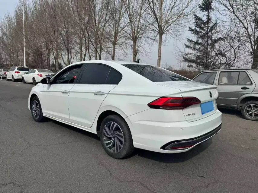 2023 Volkswagen Bora 1.2T 116HP L4 7DCT,autocango,china used car exporter,china ev exporter,chinese used car exporter,chinese used ev exporter