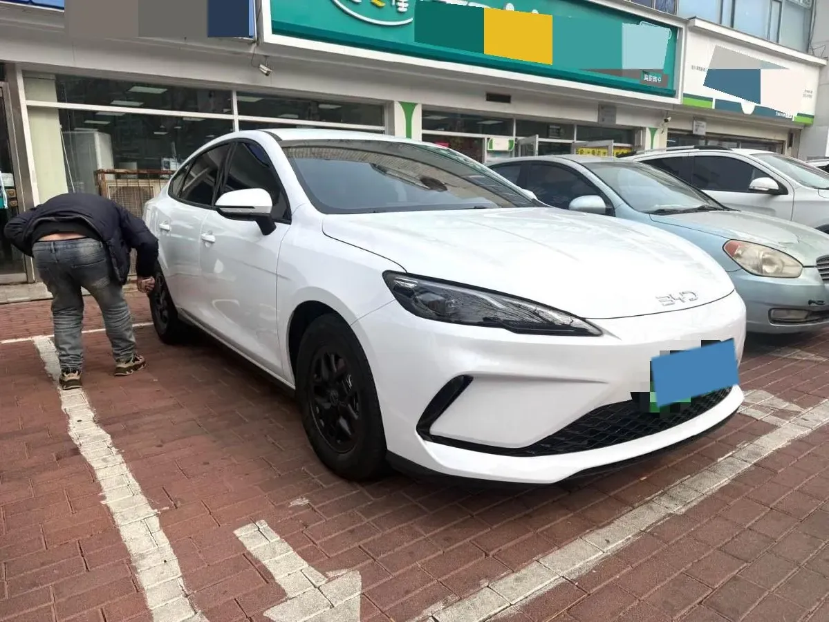 2025 BYD Seal05 DM-i 1.5L 101HP L4 E-CVT PHEV 7.68KWH,autocango,china used car exporter,china ev exporter,chinese used car exporter,chinese used ev exporter