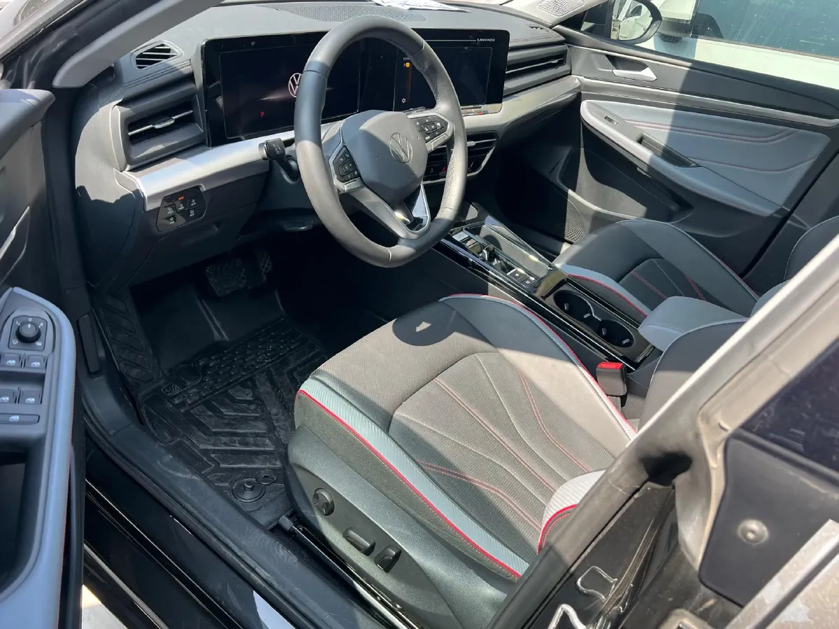 2023 Volkswagen Lamando 1.4T 150HP L4 7DCT,autocango,china used car exporter,china ev exporter,chinese used car exporter,chinese used ev exporter