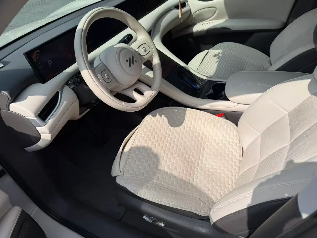 2023 IM LS6 BEV 71KWH,autocango,china used car exporter,china ev exporter,chinese used car exporter,chinese used ev exporter