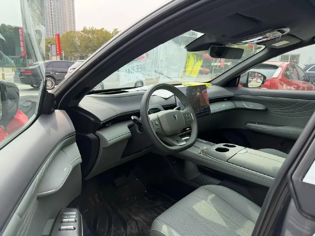 2025 Deepal S07 BEV 68.82KWH,autocango,china used car exporter,china ev exporter,chinese used car exporter,chinese used ev exporter