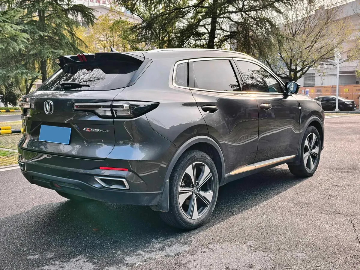2022 ChangAn CS55 Plus 1.5T 180HP L4 7DCT,autocango,china used car exporter,china ev exporter,chinese used car exporter,chinese used ev exporter