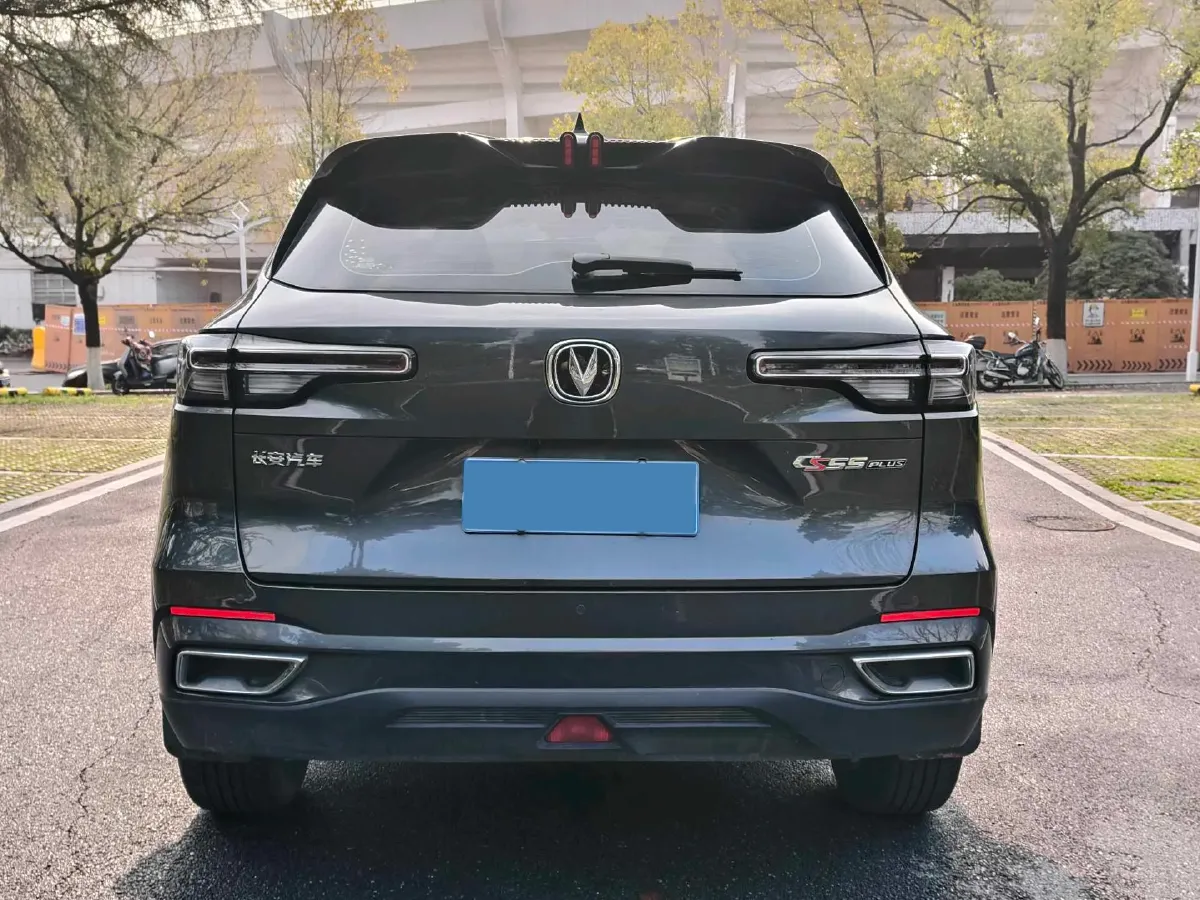 2022 ChangAn CS55 Plus 1.5T 180HP L4 7DCT,autocango,china used car exporter,china ev exporter,chinese used car exporter,chinese used ev exporter