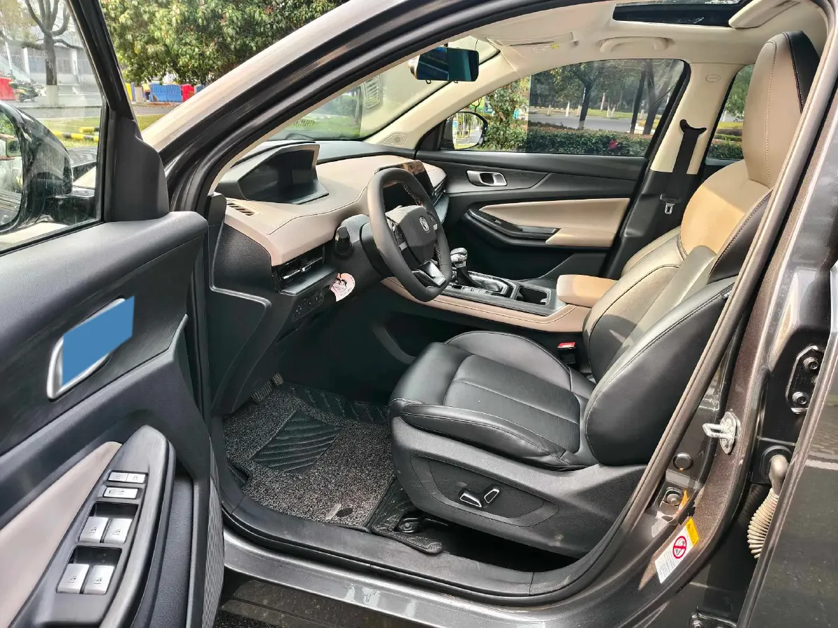 2022 ChangAn CS55 Plus 1.5T 180HP L4 7DCT,autocango,china used car exporter,china ev exporter,chinese used car exporter,chinese used ev exporter