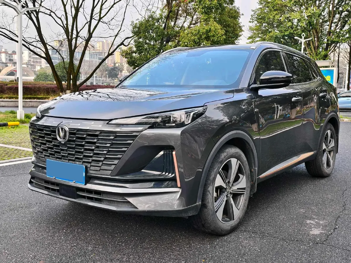 2022 ChangAn CS55 Plus 1.5T 180HP L4 7DCT,autocango,china used car exporter,china ev exporter,chinese used car exporter,chinese used ev exporter
