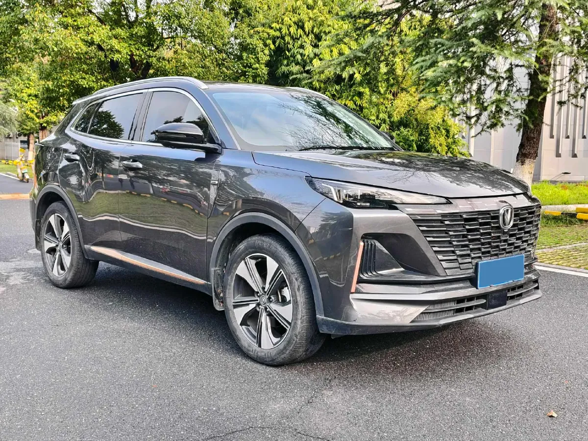 2022 ChangAn CS55 Plus 1.5T 180HP L4 7DCT,autocango,china used car exporter,china ev exporter,chinese used car exporter,chinese used ev exporter