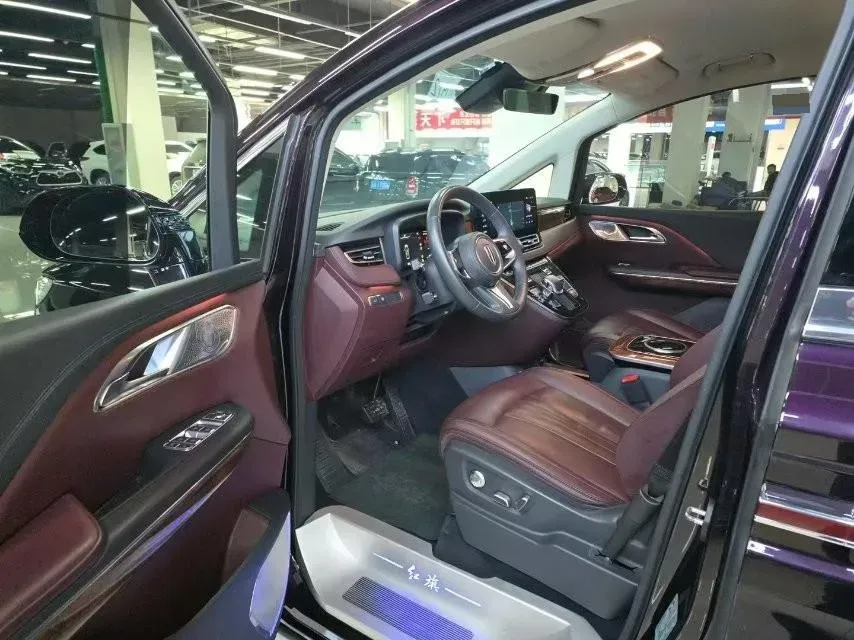 2023 HongQi HQ9 2.0T 252HP L4 8AT,autocango,china used car exporter,china ev exporter,chinese used car exporter,chinese used ev exporter