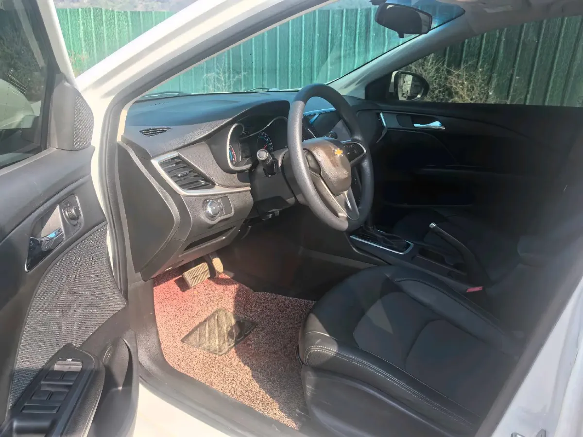 2019 Chevrolet Cavalier 1.5L 113HP L4 6AT,autocango,china used car exporter,china ev exporter,chinese used car exporter,chinese used ev exporter
