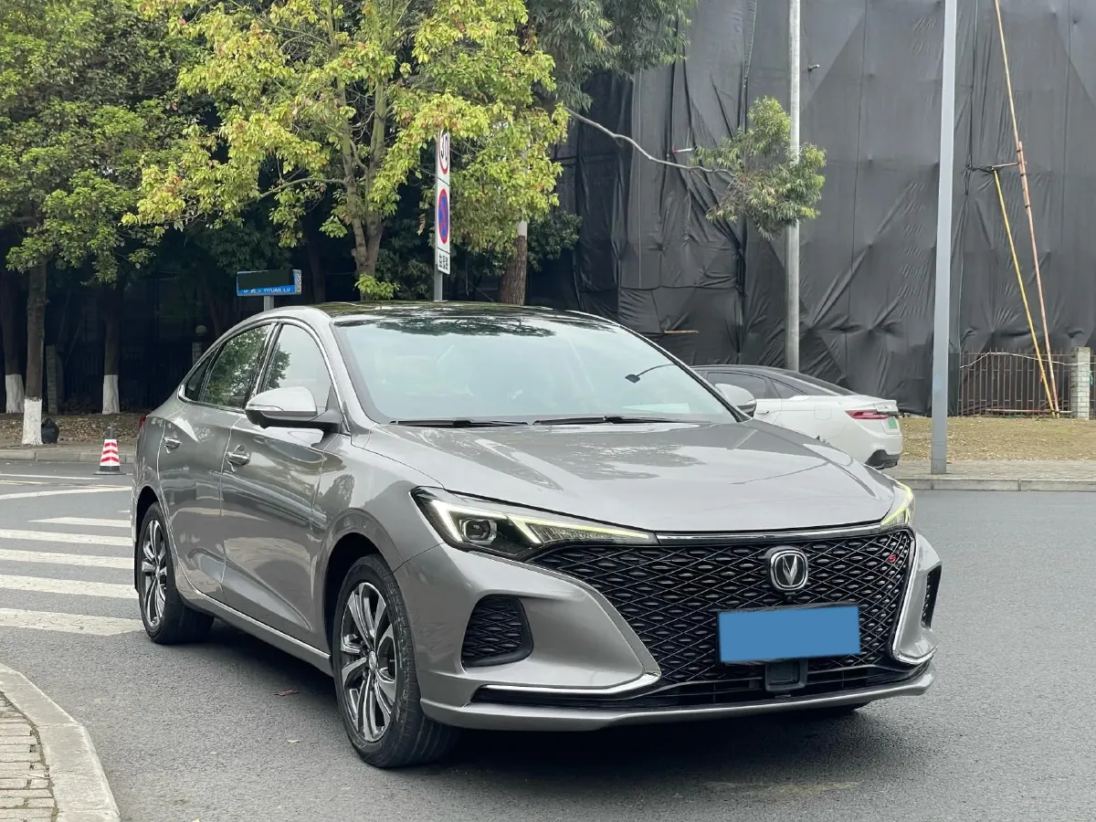 2020 ChangAn Eado 1.4T 158HP L4 7DCT,autocango,china used car exporter,china ev exporter,chinese used car exporter,chinese used ev exporter