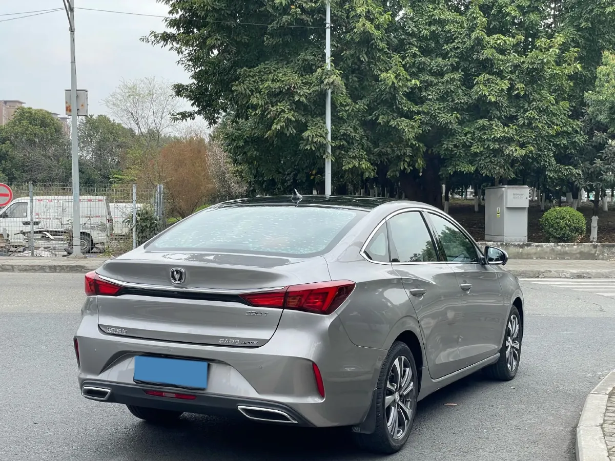 2020 ChangAn Eado 1.4T 158HP L4 7DCT,autocango,china used car exporter,china ev exporter,chinese used car exporter,chinese used ev exporter