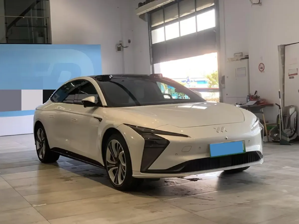 2022 IM L7 BEV 90KWH,autocango,china used car exporter,china ev exporter,chinese used car exporter,chinese used ev exporter