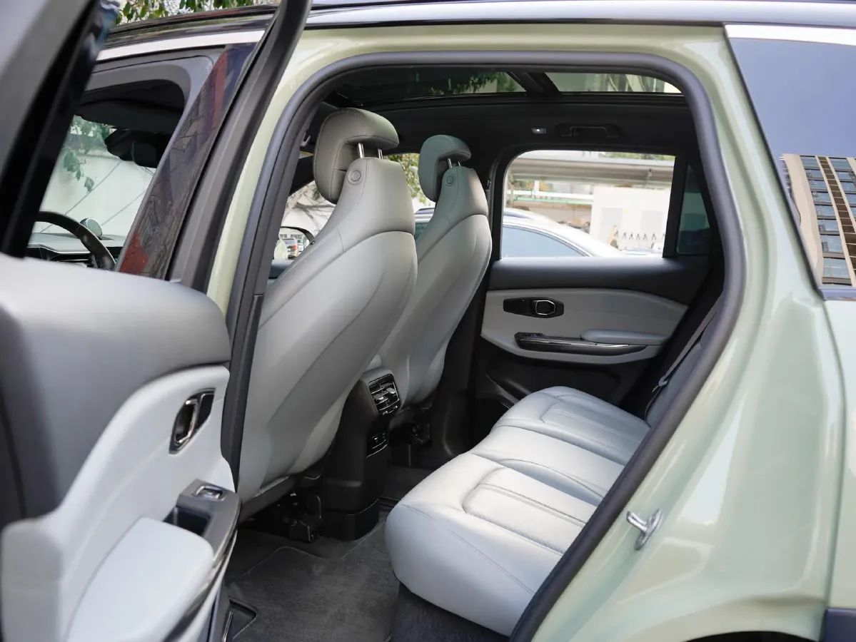 2020 NIO ES6 BEV 70KWH,autocango,china used car exporter,china ev exporter,chinese used car exporter,chinese used ev exporter