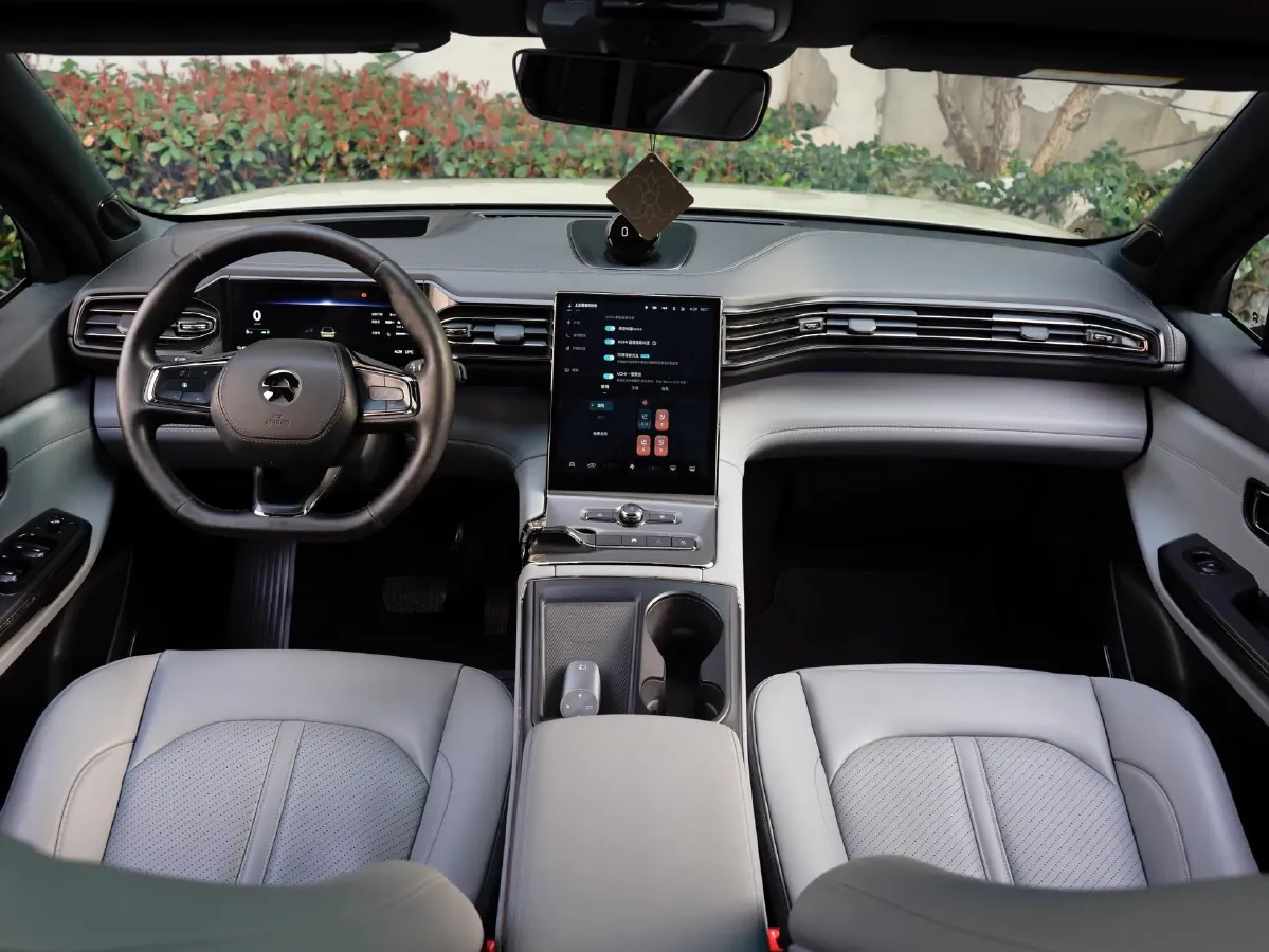 2020 NIO ES6 BEV 70KWH,autocango,china used car exporter,china ev exporter,chinese used car exporter,chinese used ev exporter