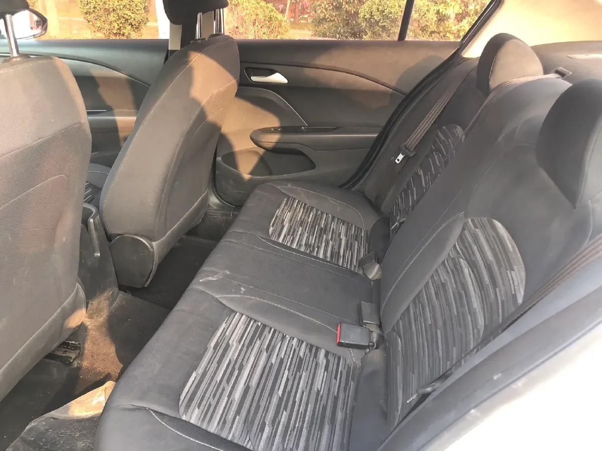 2016 Chevrolet Cavalier 1.5L 113HP L4 6AT,autocango,china used car exporter,china ev exporter,chinese used car exporter,chinese used ev exporter