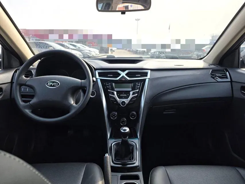 2020 BYD F3 1.5L 109HP L4 5MT,autocango,china used car exporter,china ev exporter,chinese used car exporter,chinese used ev exporter