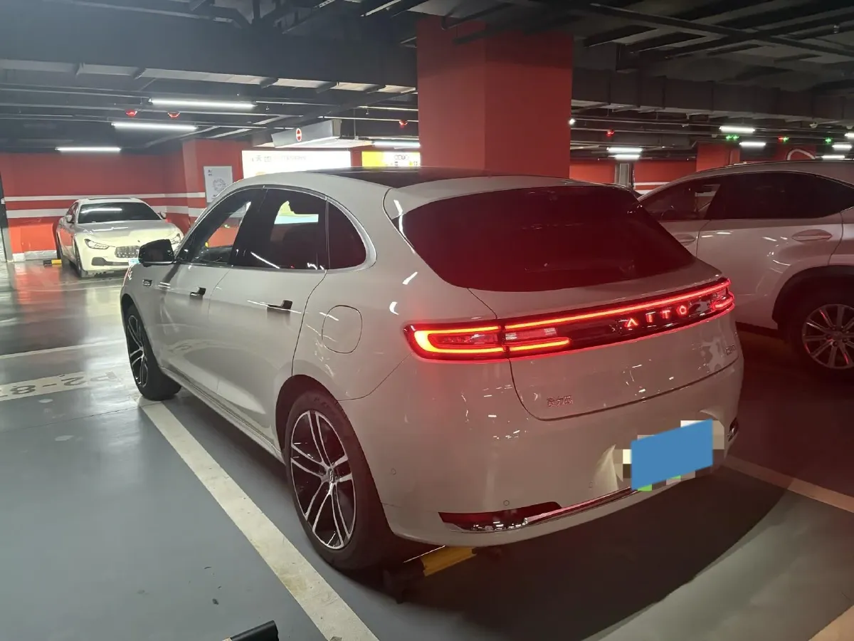 2025 AITO AITO M5 1.5T 152HP L4 REEV 42KWH,autocango,china used car exporter,china ev exporter,chinese used car exporter,chinese used ev exporter