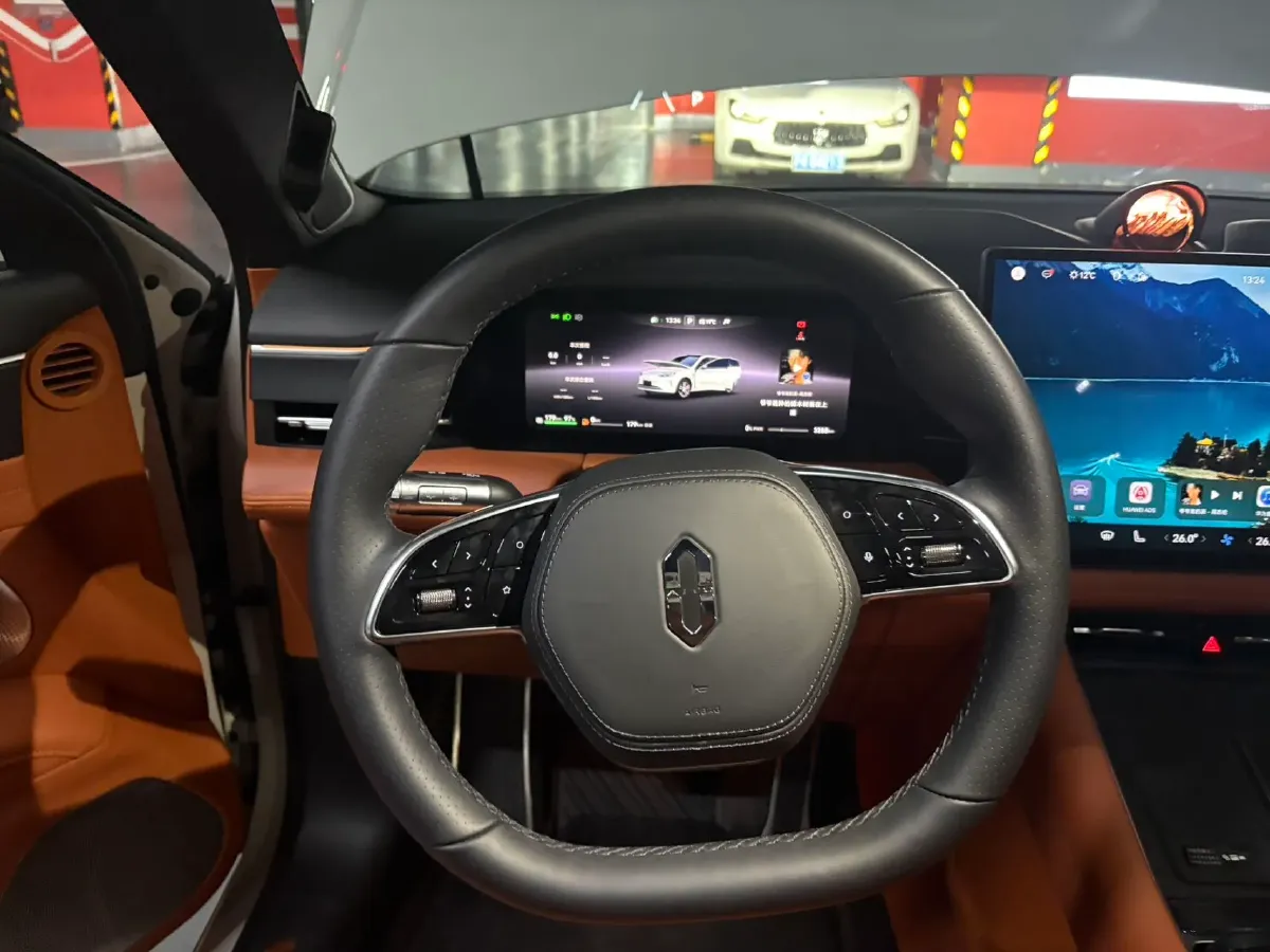 2025 AITO AITO M5 1.5T 152HP L4 REEV 42KWH,autocango,china used car exporter,china ev exporter,chinese used car exporter,chinese used ev exporter