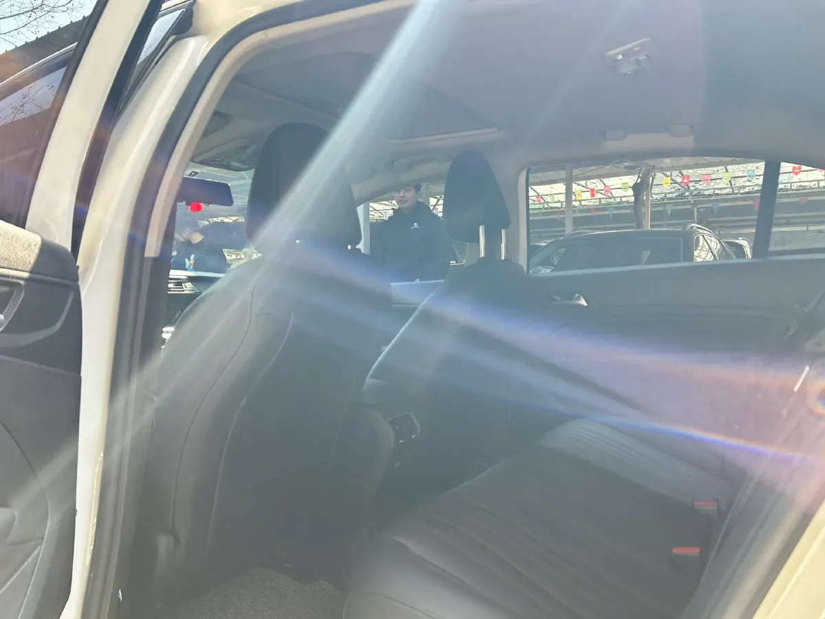 2022 Peugeot 408 1.6T 170HP L4 6AT,autocango,china used car exporter,china ev exporter,chinese used car exporter,chinese used ev exporter