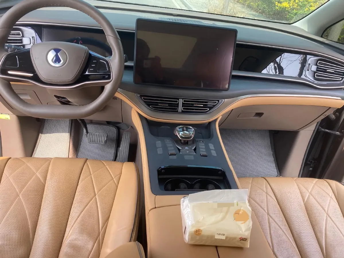 2022 Mercedes-Benz GLC Class 2.0T 197HP L4 9AT,autocango,china used car exporter,china ev exporter,chinese used car exporter,chinese used ev exporter