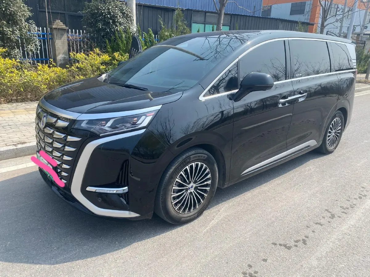 2022 Mercedes-Benz GLC Class 2.0T 197HP L4 9AT,autocango,china used car exporter,china ev exporter,chinese used car exporter,chinese used ev exporter