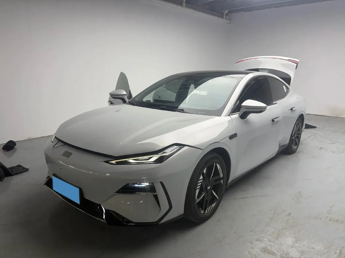 2024 Geely Galaxy E8 BEV 62KWH,autocango,china used car exporter,china ev exporter,chinese used car exporter,chinese used ev exporter