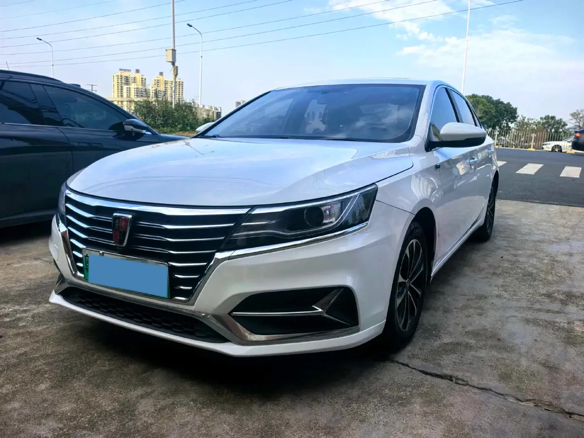 2019 Roewe i6 1.5T 169HP L4 AMT PHEV 9.1KWH,autocango,china used car exporter,china ev exporter,chinese used car exporter,chinese used ev exporter