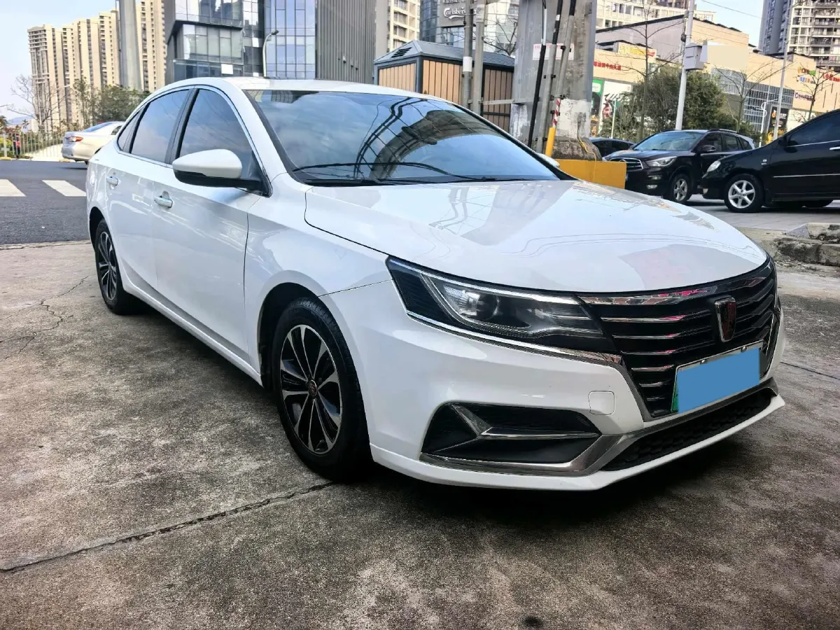 2019 Roewe i6 1.5T 169HP L4 AMT PHEV 9.1KWH,autocango,china used car exporter,china ev exporter,chinese used car exporter,chinese used ev exporter