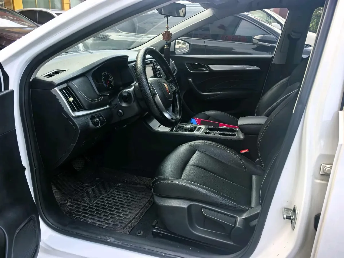 2019 Roewe i6 1.5T 169HP L4 AMT PHEV 9.1KWH,autocango,china used car exporter,china ev exporter,chinese used car exporter,chinese used ev exporter