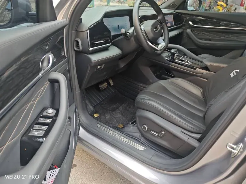 2024 Geely Monjaro 2.0T 218HP L4 7DCT,autocango,china used car exporter,china ev exporter,chinese used car exporter,chinese used ev exporter